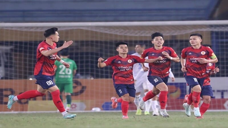 Sự phối hợp hiệu quả từ đồng đội Sự phối hợp hiệu quả từ đồng đội